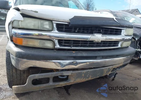 2004 Chevrolet Tahoe Ls from USA, damaged, VIN 1GNEK13Z64R299955